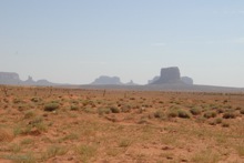 approaching Monument Valley
