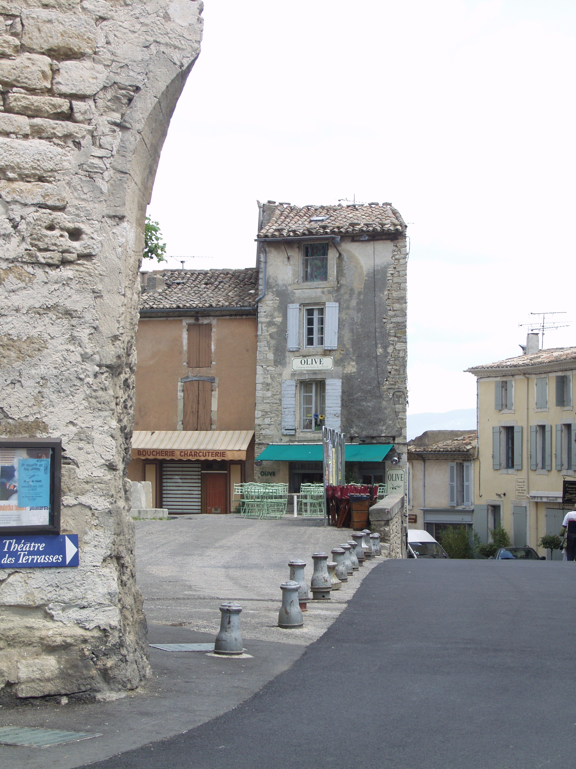 Gordes