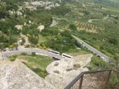 the rode to Les Baux