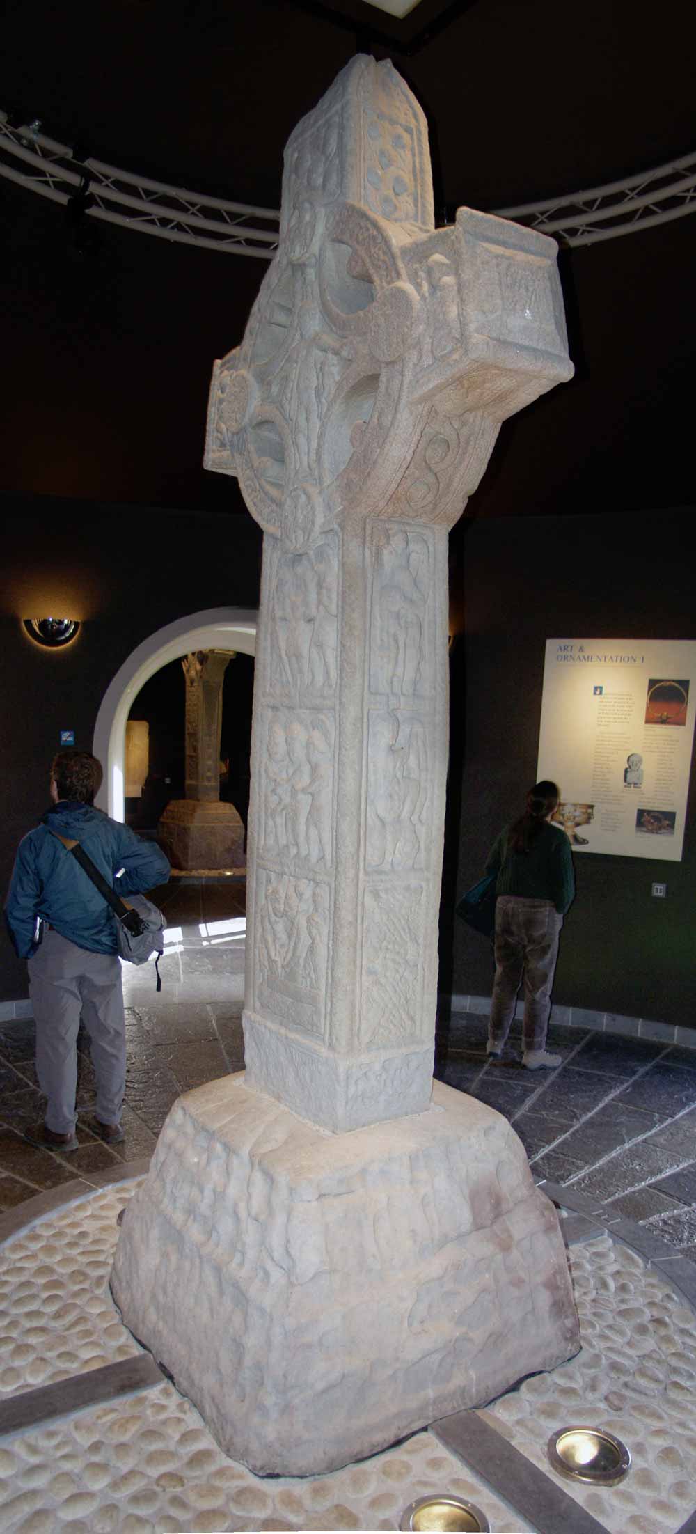 Clonmacnoise pan 10