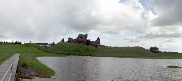 Clonmacnoise pan 2