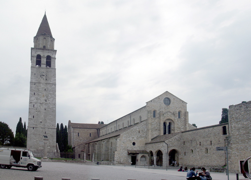 Aquila church