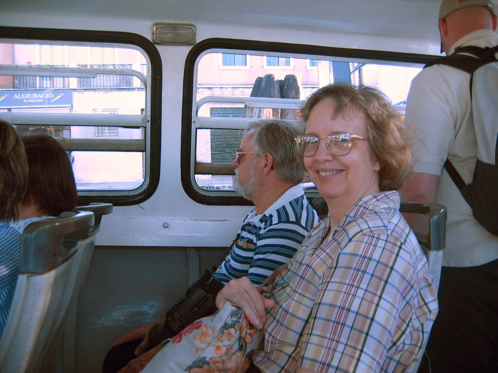 137-3731_IMG