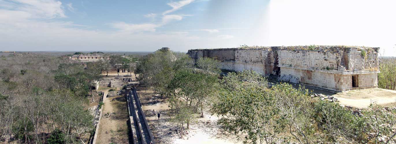 Uxmal small Pyr to gov and nuns