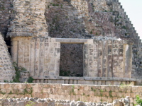 P3158106